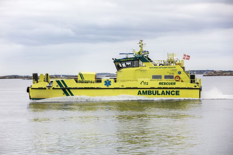 M/V Rescuer vækker åbenlyst opsigt i smålandsfarvandet ud for Göteborg.