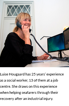 ufds louise hougaard med telefon UK LILLE TEKST